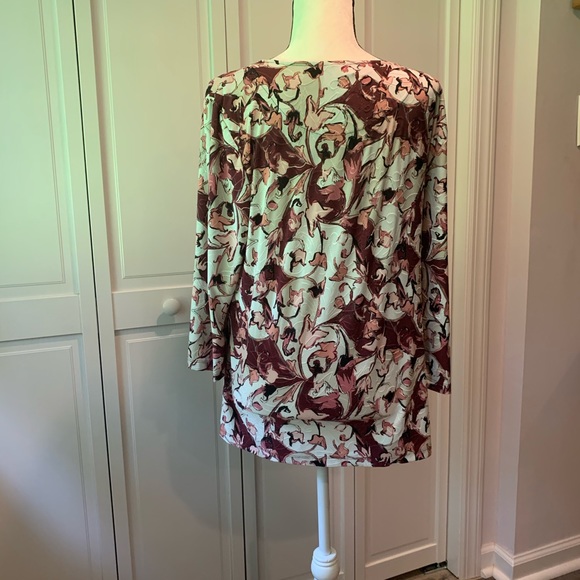 JM Patterned Blouse - Picture 3 of 5